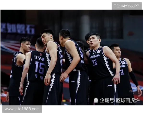 上海羽毛球队快攻战术解析与实战应用探讨